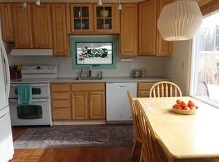 2606 W 33rd Ave, Anchorage, AK 99517