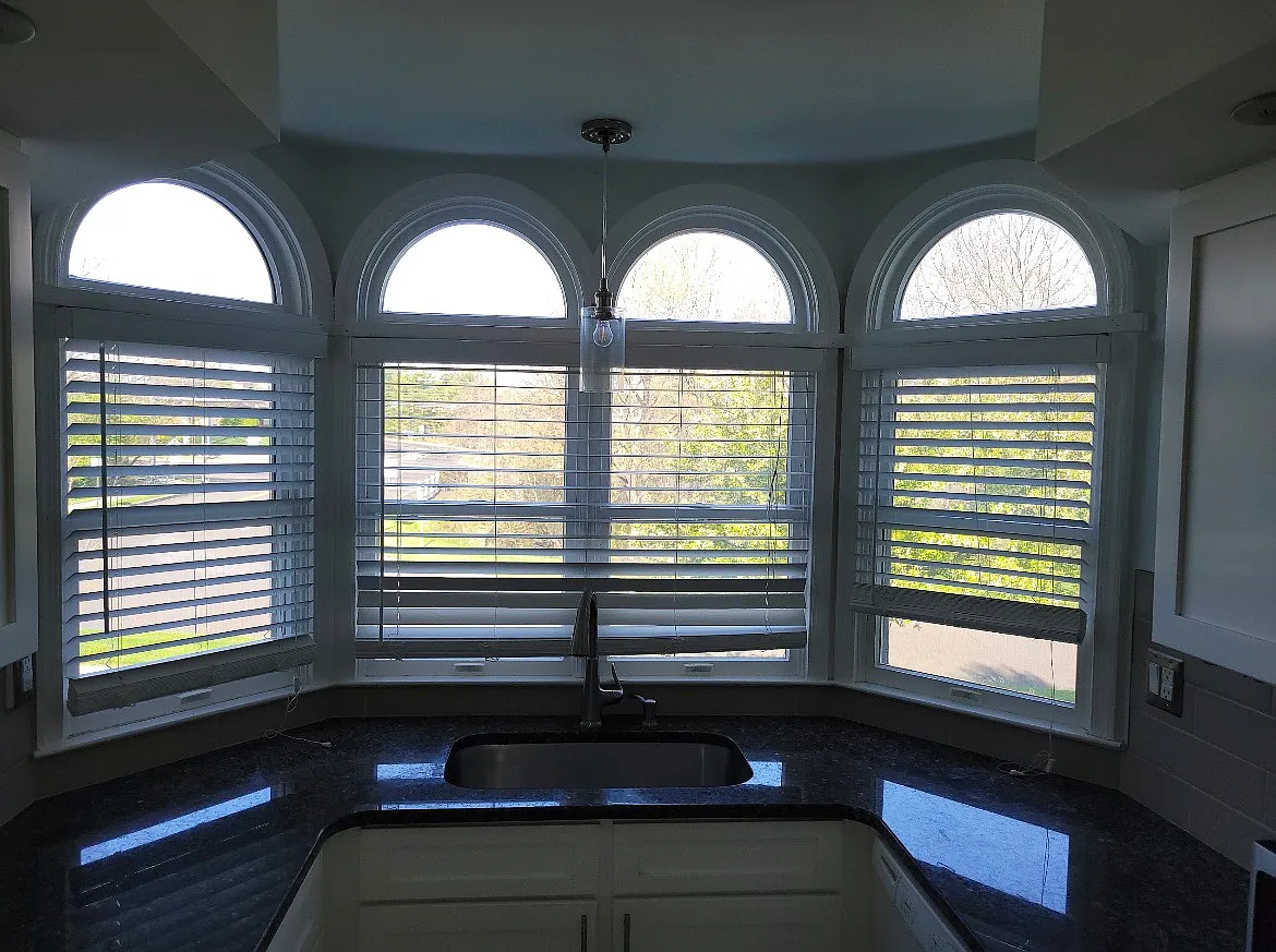 4 bed, 2784 sqft, $2,975 — Photo 3