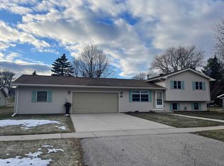 309 Adams St, Rosendale, WI 54974