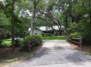 615 Ashdale Dr, Beaufort, SC 29907