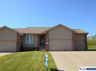 17517 Polk St, Omaha, NE 68135