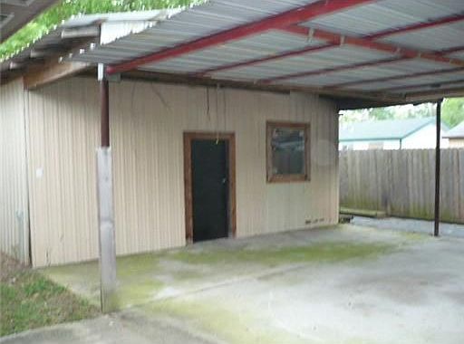 3rd image of 16 Evergold Ln