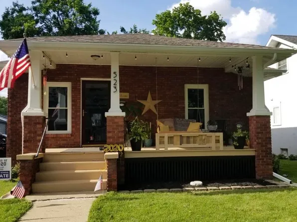 523 W Vine St, Taylorville, IL 62568