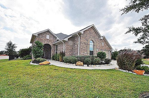 1st image of 32603 Wingfoot Cir