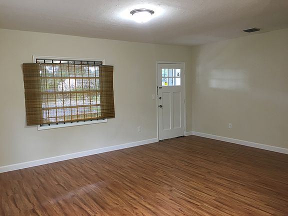 3rd image of 750 NW 125th St