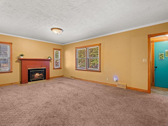 5th image of 1211 W 13th St