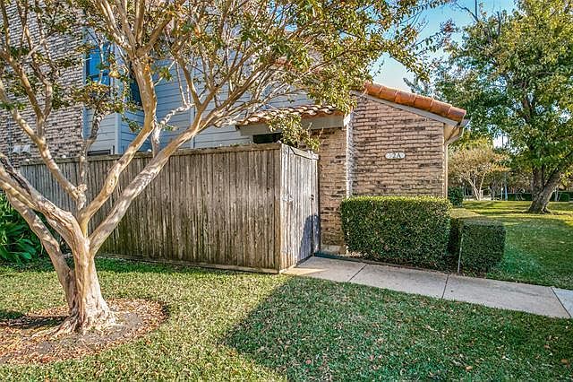 1st image of 14800 Enterprise Dr APT 2A