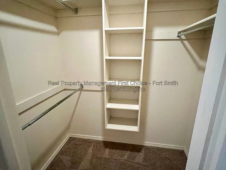 507 Ridge Point Dr — Photo 19
