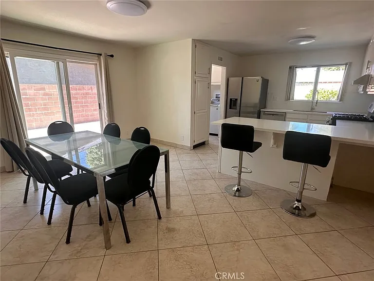 6683 Gross Ave — Photo 11