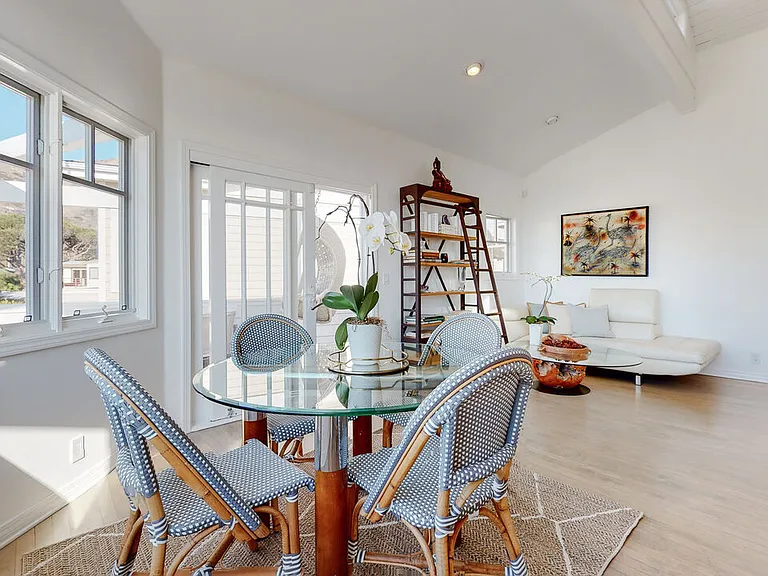 31844 Seafield Dr — Photo 17