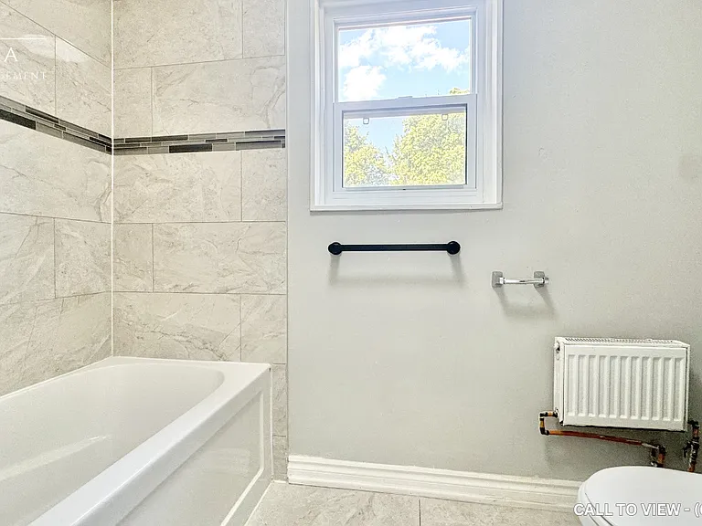 457 King St E #1 — Photo 5