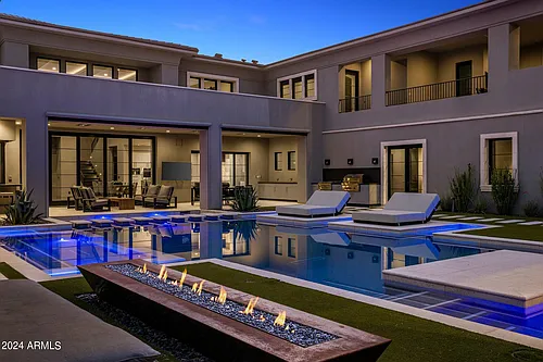 10110 E Siesta Ln Photo 1