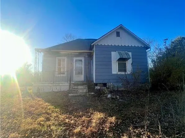923 King St, Atchison, KS 66002