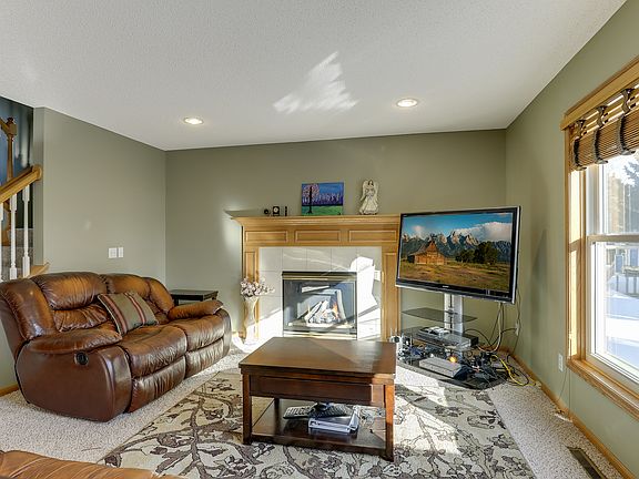 5th image of 3918 Homestead Dr