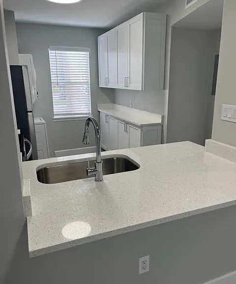 Spring Lake Apartments — Photo 146