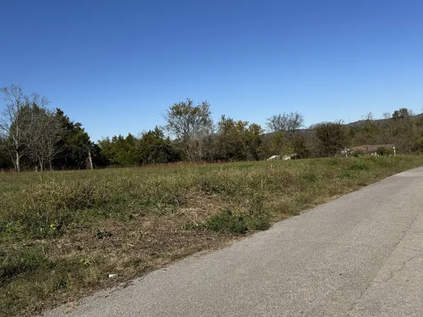 1555 E Stewarts Ln Lot 11, Nashville, TN 37218