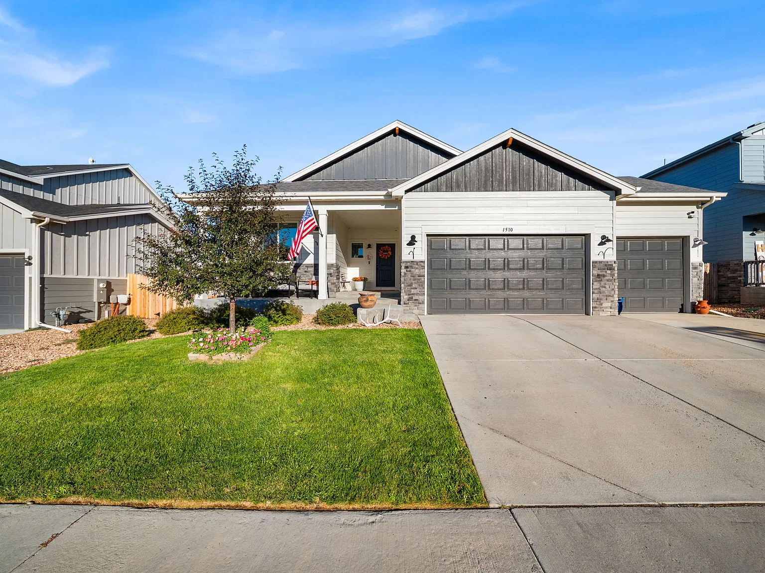 3 bed, 2991 sqft, $3,000 — Photo 3