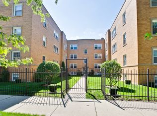 6046 N Francisco Ave, Chicago, IL 60659