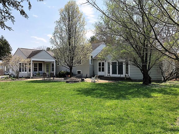 3rd image of 73 Elmwood Pl