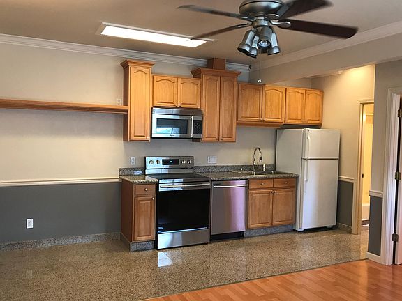 4th image of 2200 S Lucile St #A