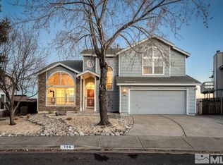 908 Edgecliff Dr, Reno, NV 89523
