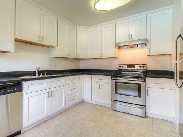 6233 Montecito Blvd APT 24, Santa Rosa, CA 95409