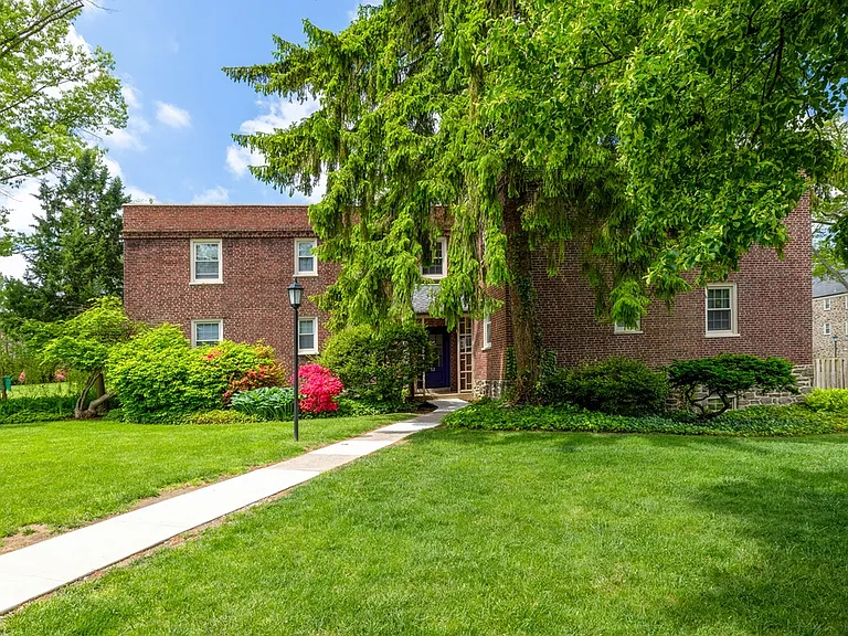 Lush Landscaping