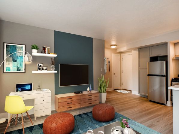 1969 SW Park Ave APT 1101