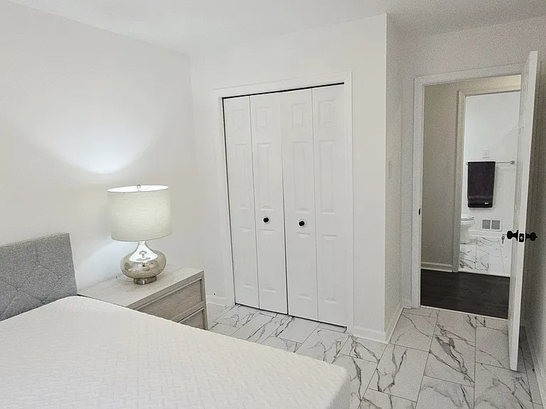 8 Highlands Ct — Photo 27