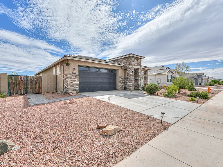 36065 W San Sisto Ave — Photo 4