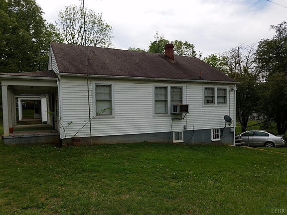 2nd image of 2133 Broadway St