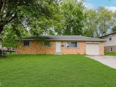 5 Whitewood Ct, Beech Grove, IN, 46107