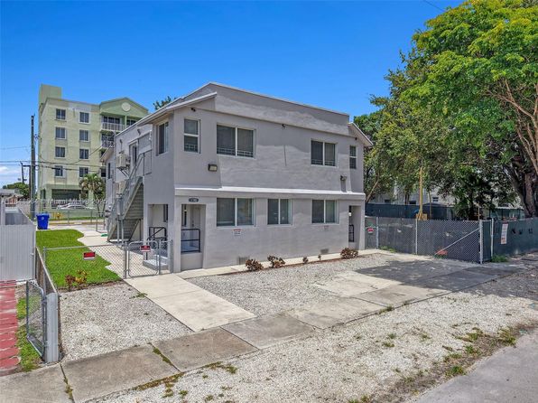 600 NW 25th Ct #1