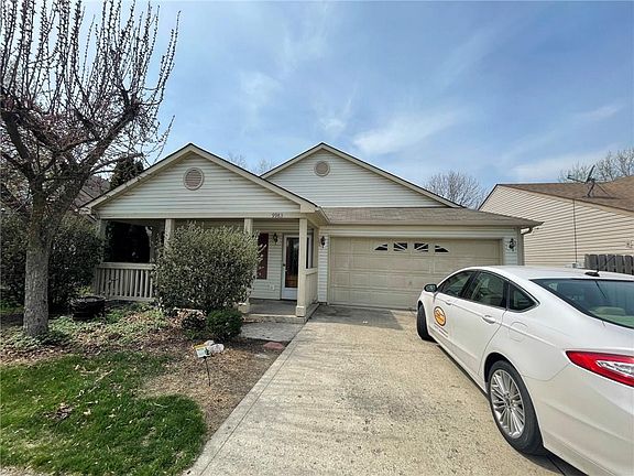 2nd image of 9983 N Waterside Dr
