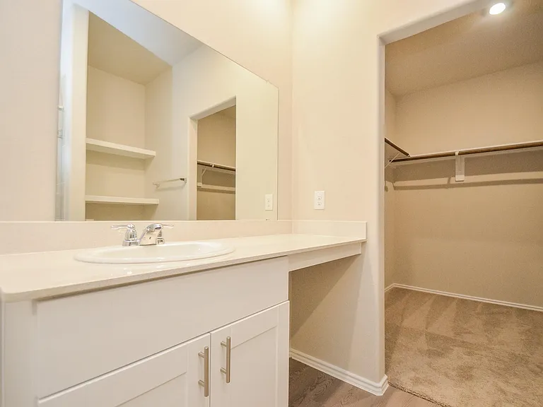 25513 Blossom Ct — Photo 18