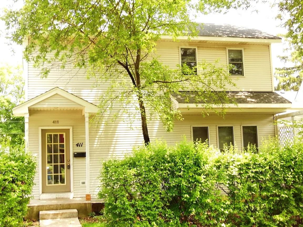 411 Richards St photo 1