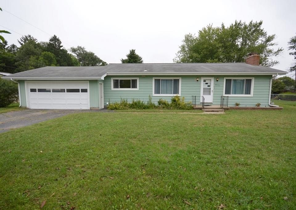 1st image of 23171 Greenleaf Blvd