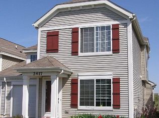 2417 Roxbury Ln, Montgomery, IL 60538