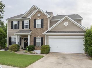 901 Morning Mist Ln, Simpsonville, SC 29680