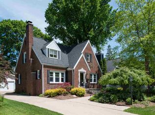 919 E Mitchell St, Petoskey, MI 49770