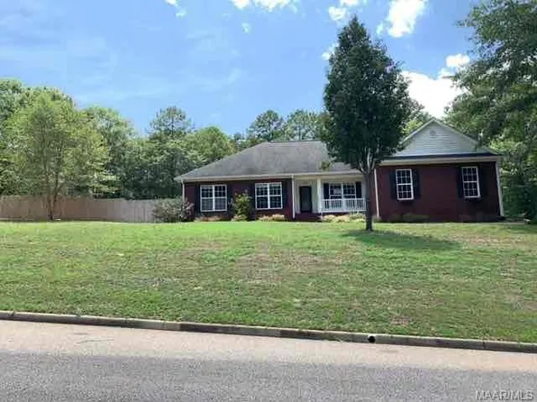 249 Lexington Cir, Ozark, AL 36360