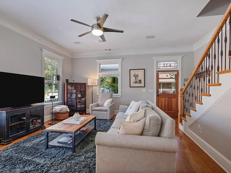 633 Gaskill St SE — Photo 9