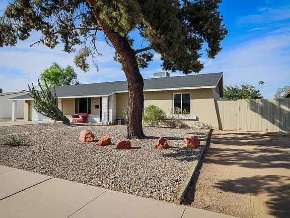 2nd image of 3406 E Lupine Ave