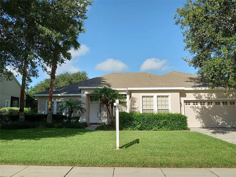 4505 Rock Hill Loop — Photo 2