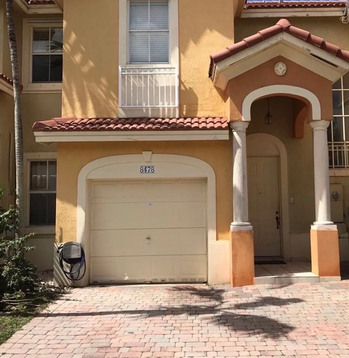 3 bed, 2.5 bath, 1776 sqft, $3,400 — Photo 1