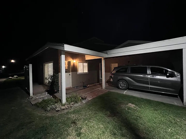 44586 La Paz Rd — Photo 4