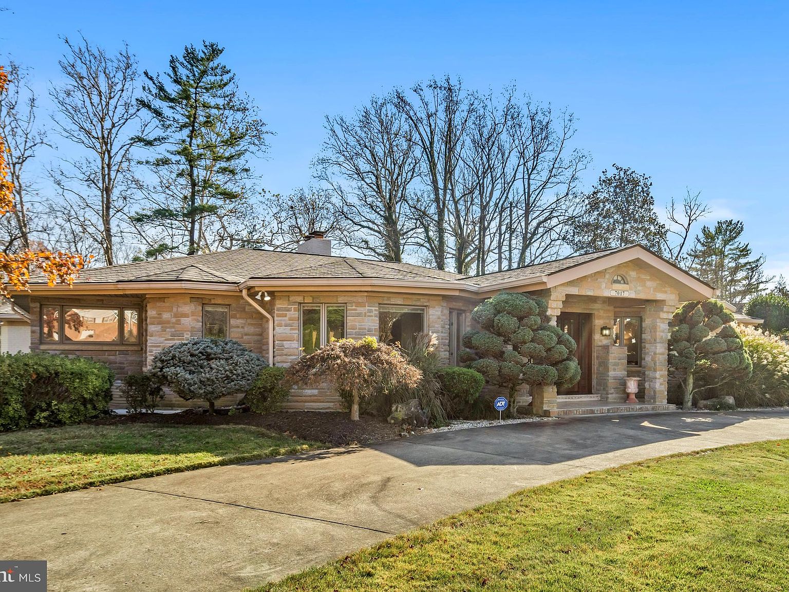 7017 Kenhill Rd, Bethesda, MD 20817 Zillow