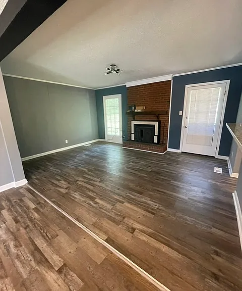 5650 McDougal Dr — Photo 9