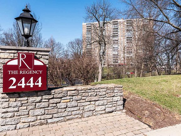 3rd image of 2444 Madison Rd Unit 502