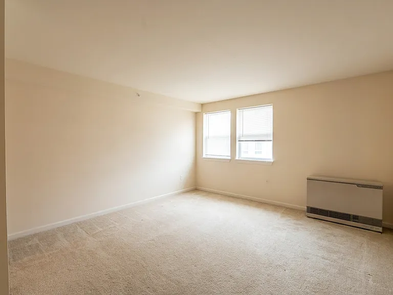 181 Lower Main St — Photo 9